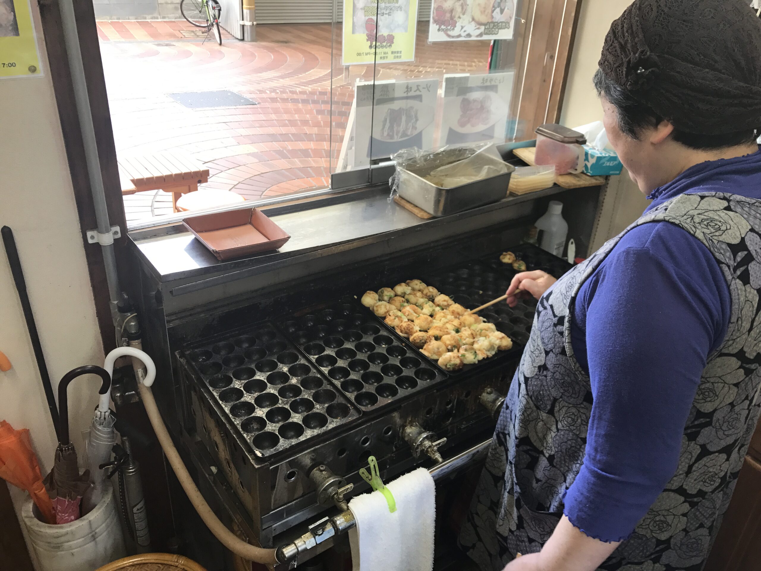 takoyaki3 | ヤマトサイネージ たこ焼きデジタルサイネージ