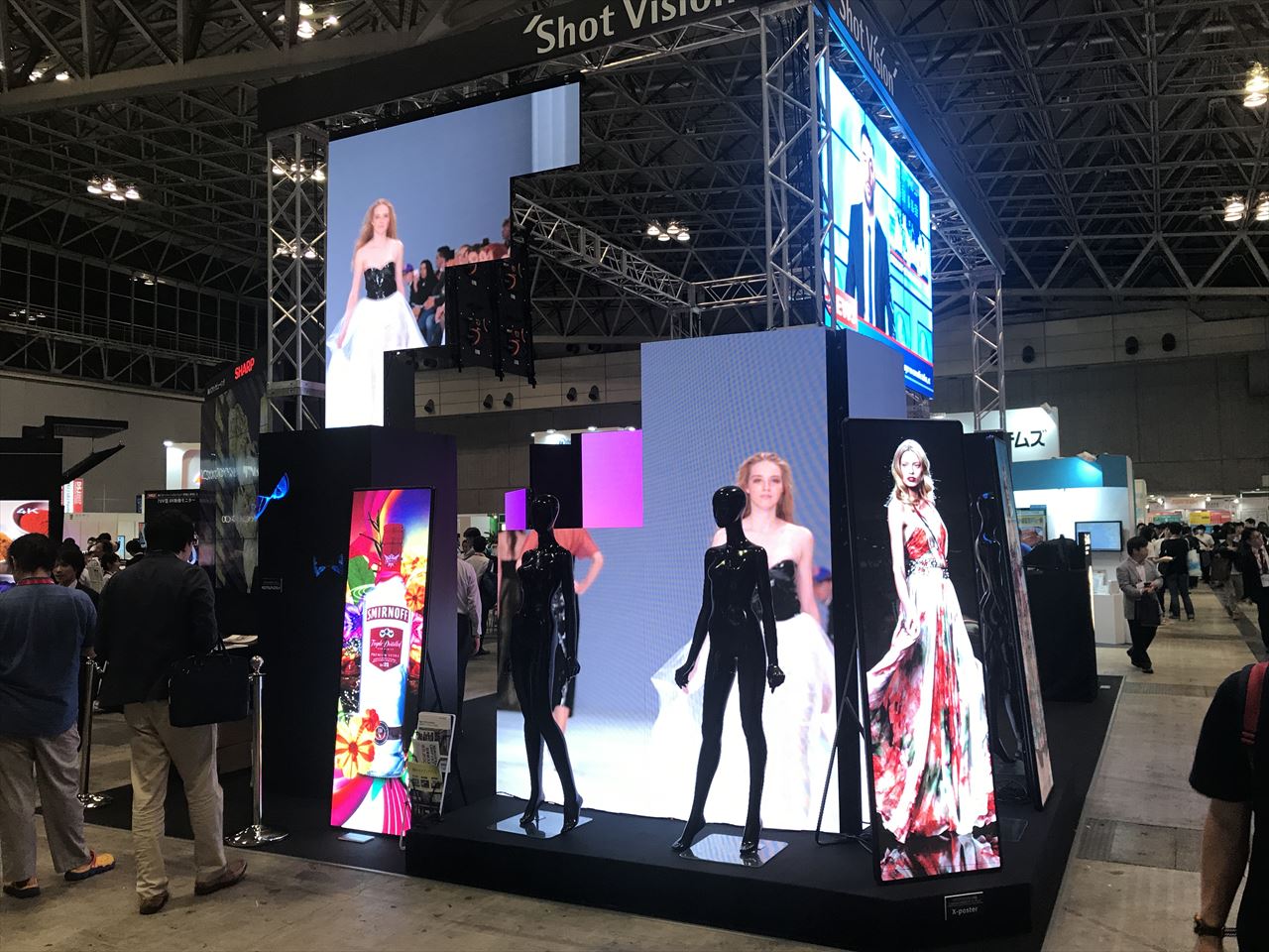 difference-led-lcd1_img3 | ヤマトサイネージ 展示会LEDビジョン