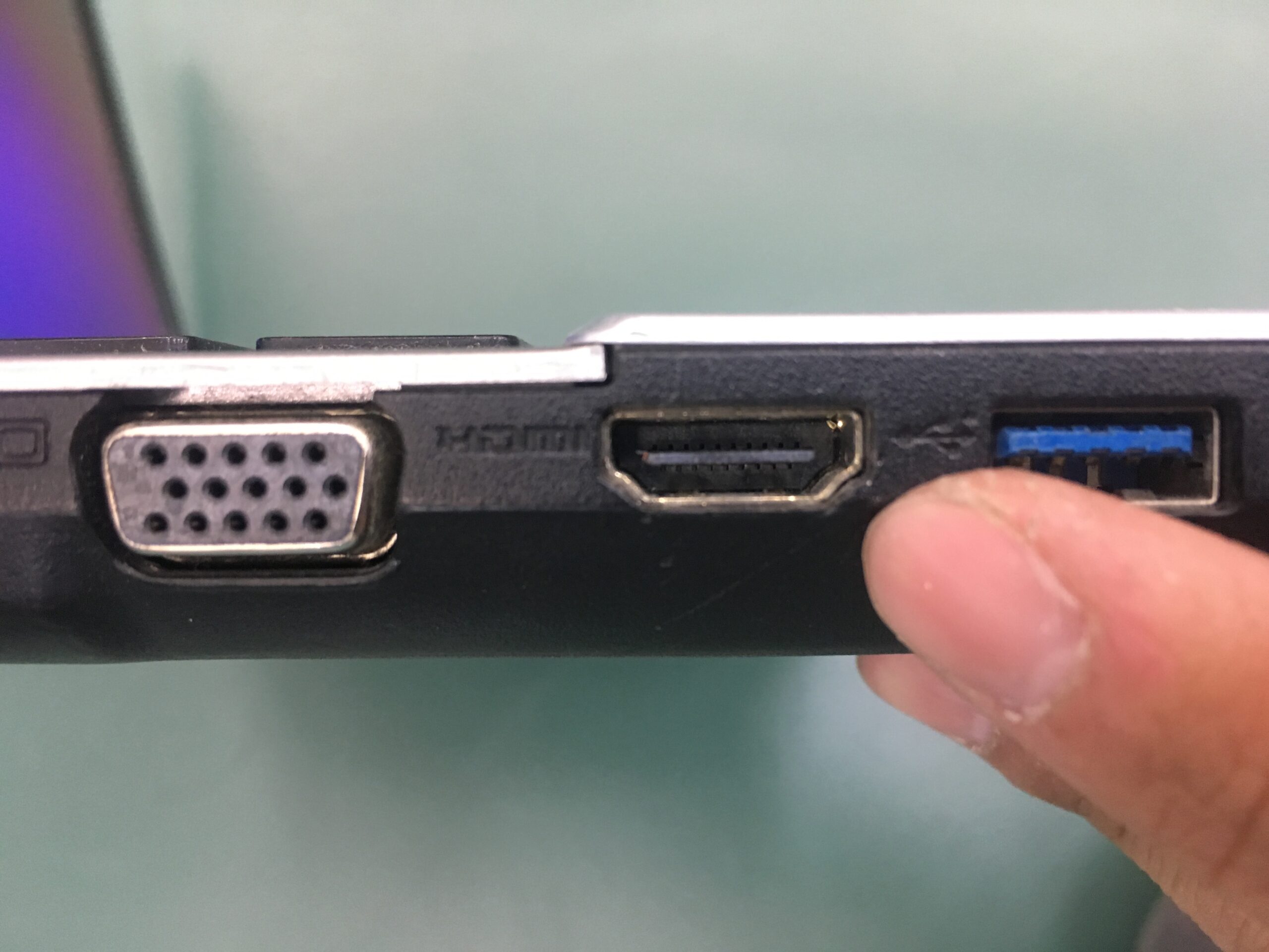 column-apple-product6_img | ヤマトサイネージ HDMI端子