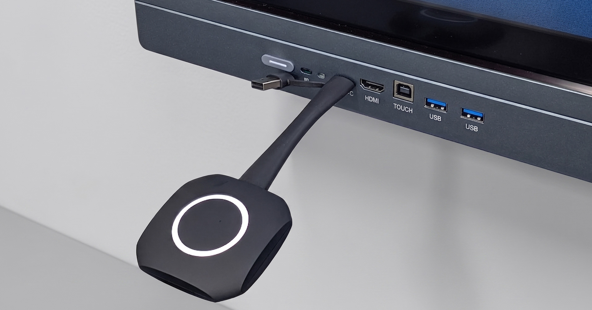 65インチ電子黒板STUDIA | 4K・タッチ対応 屋内用ディスプレイYSD