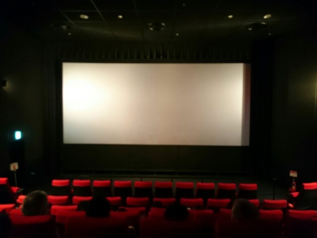 theatreimg | ヤマトサイネージ 映画館のスクリーン