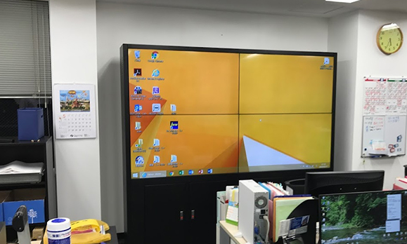 PCモニター I37型デジタルサイネ-ジマルチモニター新品 モニター