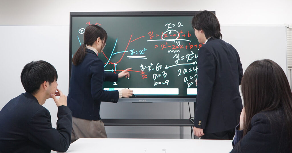 電子黒板教育現場で使用