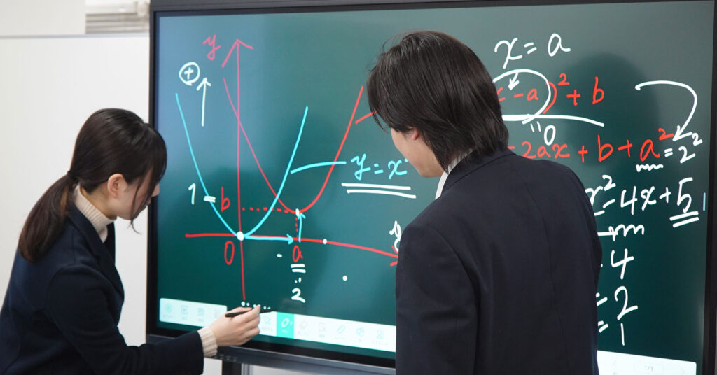 電子黒板と学生