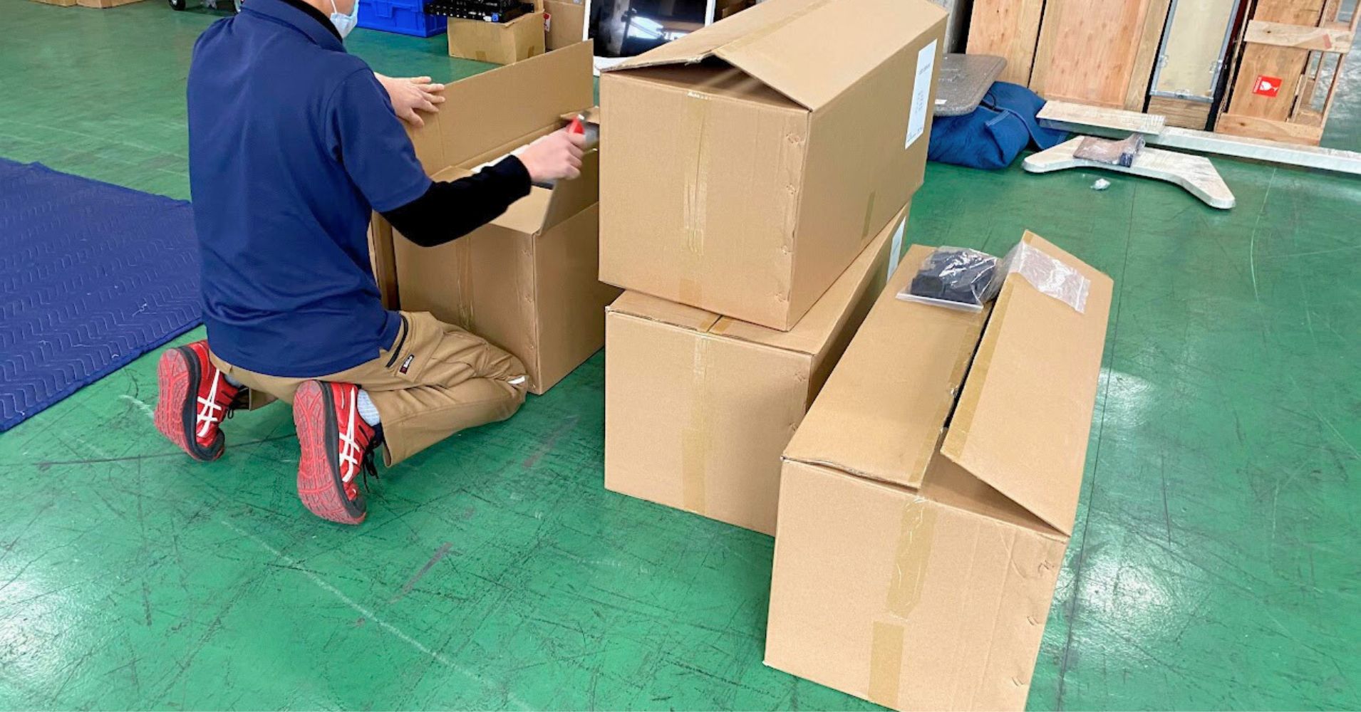 小型荷物